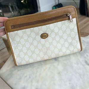 Authenticate Gucci white clutch in great condition